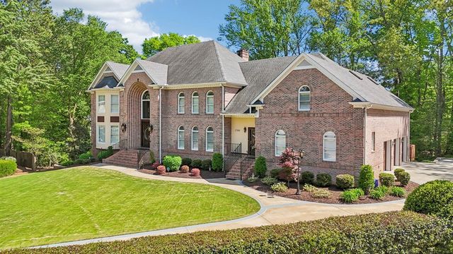 1706 Habersham Way, Dalton, GA 30720