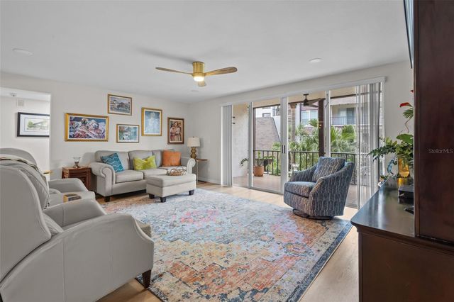 3021 COUNTRYSIDE BOULEVARD 21A, Clearwater, FL 33761