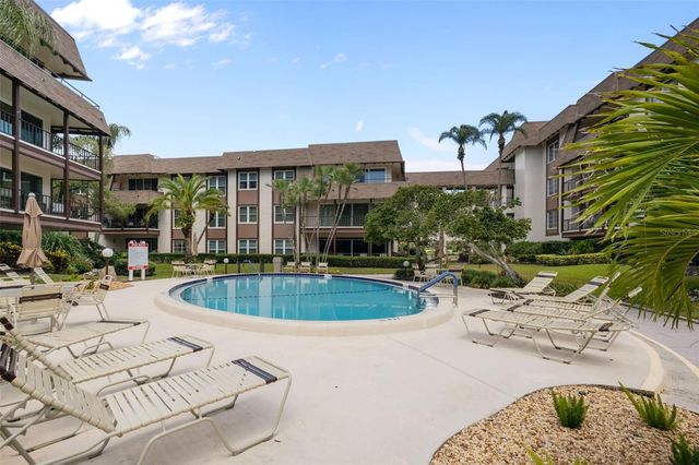 3021 COUNTRYSIDE BOULEVARD 21A, Clearwater, FL 33761