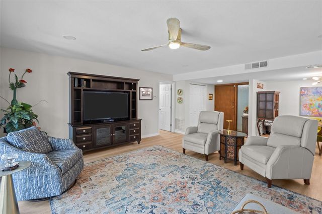 3021 COUNTRYSIDE BOULEVARD 21A, Clearwater, FL 33761