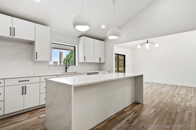 2936 E 75th Street, Tulsa, OK 74136