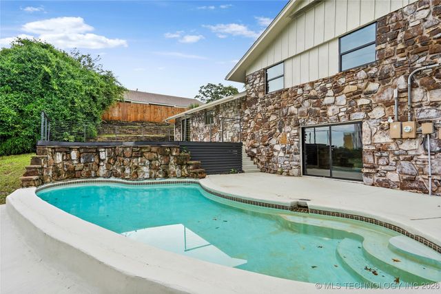 2936 E 75th Street, Tulsa, OK 74136