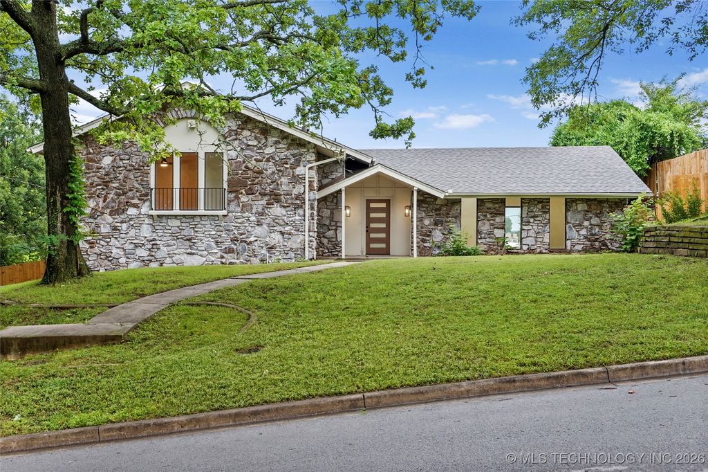 2936 E 75th Street, Tulsa, OK 74136