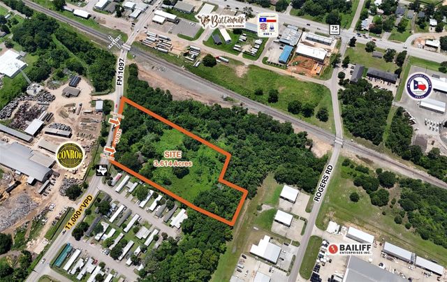 301 Fm 1097 E, Willis, TX 77318