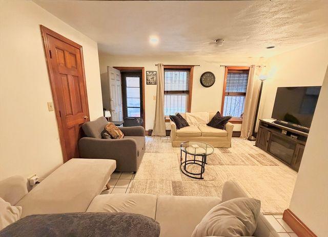 38 Sheafe Street, Boston, MA 02113