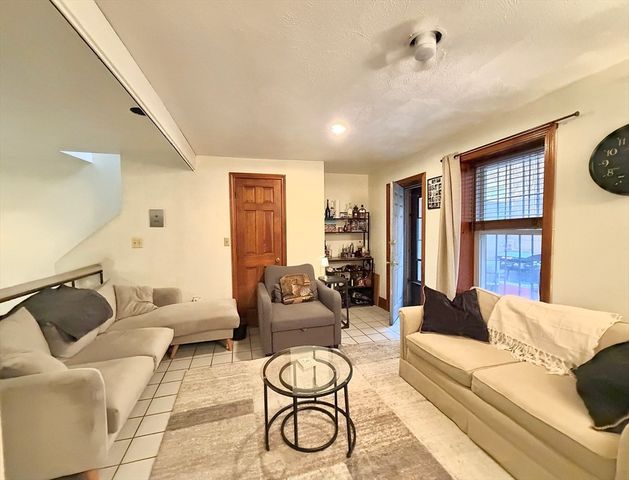 38 Sheafe Street, Boston, MA 02113