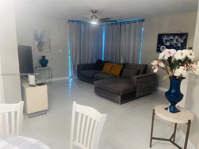 10551 W Broward Boulevard 111, Plantation, FL 33324