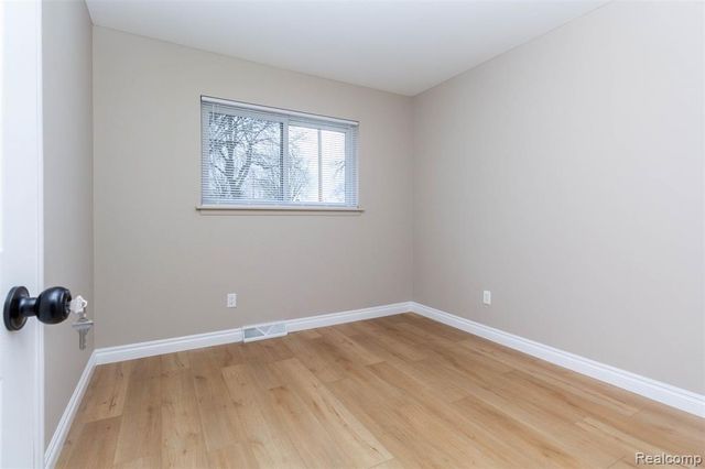 14919 Masonic Boulevard, Warren, MI 48088