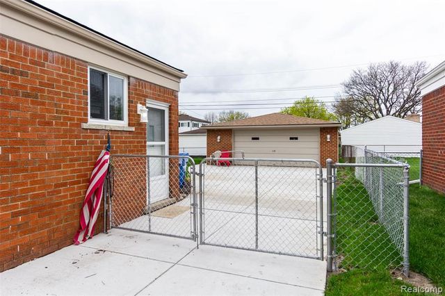 14919 Masonic Boulevard, Warren, MI 48088