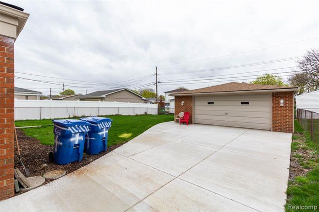 14919 Masonic Boulevard, Warren, MI 48088