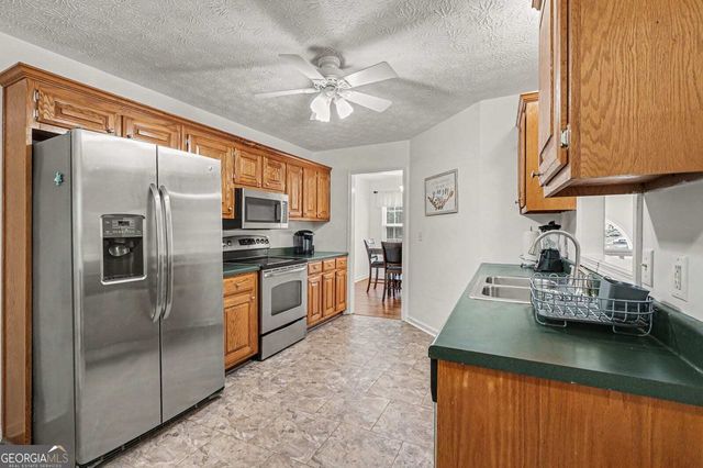352 Academy Woods Drive, Jefferson, GA 30549