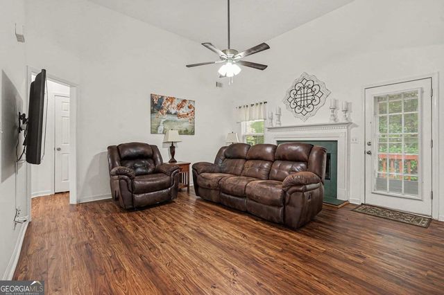 352 Academy Woods Drive, Jefferson, GA 30549