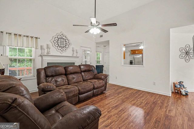 352 Academy Woods Drive, Jefferson, GA 30549