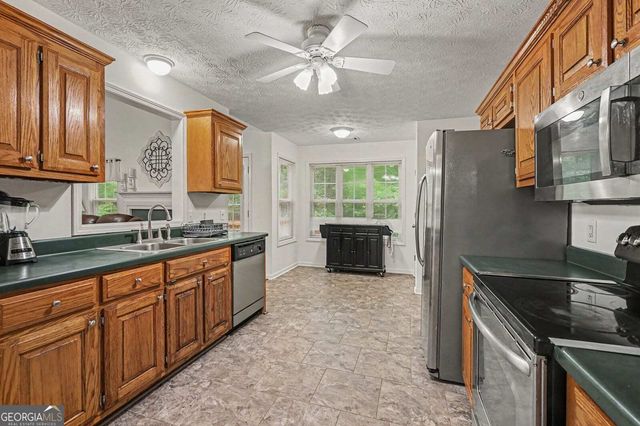352 Academy Woods Drive, Jefferson, GA 30549