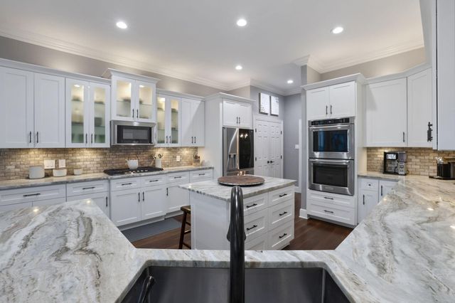 6407 Holly Canyon Court, Katy, TX 77450