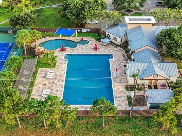6407 Holly Canyon Court, Katy, TX 77450