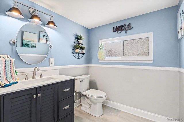 551 Berry Patch Lane, White Lake Charter Township, MI 48386