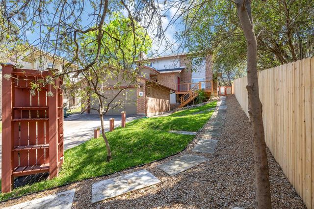 1703 Waterloo TRL B, Austin, TX 78704