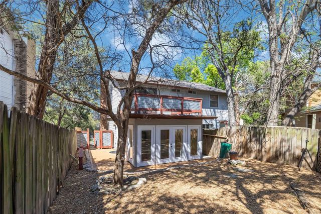 1703 Waterloo TRL B, Austin, TX 78704