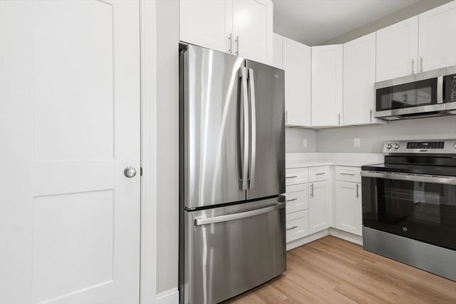 8 Vine Street 1, Haverhill, MA 01830