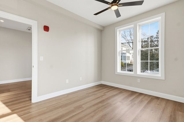 8 Vine Street 1, Haverhill, MA 01830