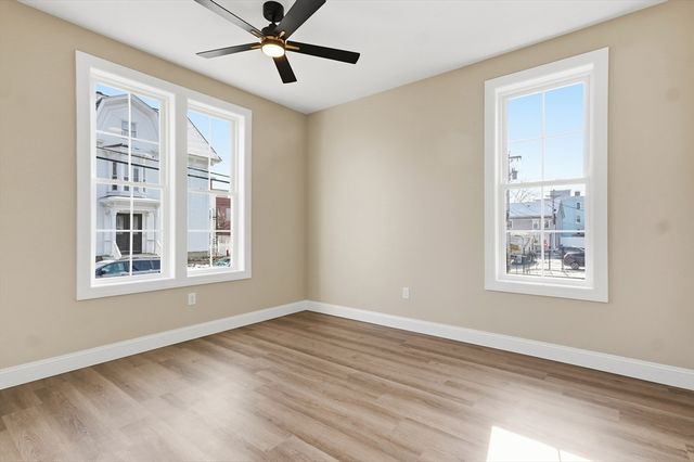 8 Vine Street 1, Haverhill, MA 01830