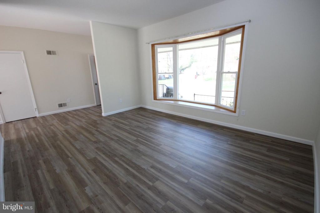 Image 15 of property listing at 13109 GREENMOUNT AVENUE, Beltsville, MD 20705