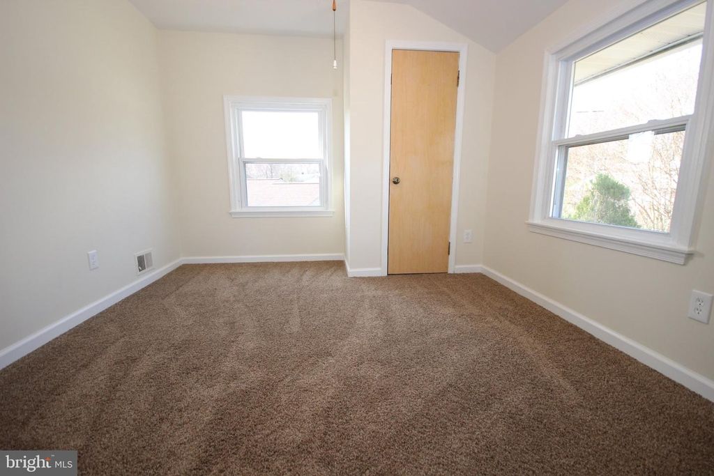 Image 19 of property listing at 13109 GREENMOUNT AVENUE, Beltsville, MD 20705