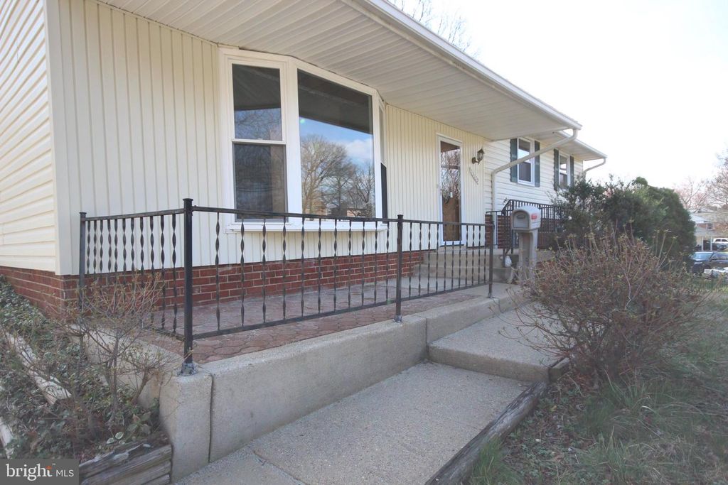 Image 3 of property listing at 13109 GREENMOUNT AVENUE, Beltsville, MD 20705
