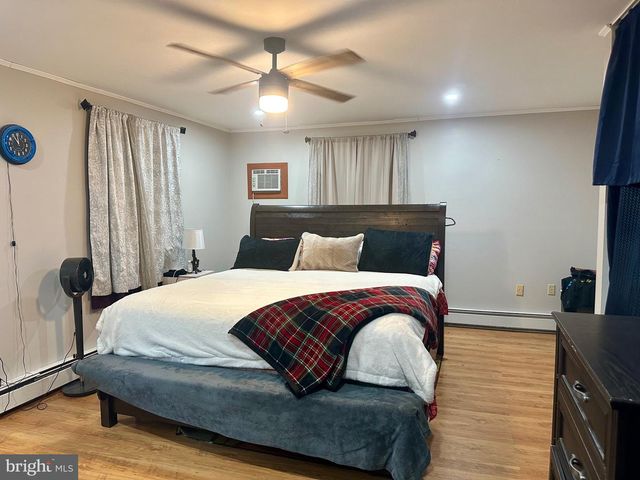 2627 VALLEY RD, East Petersburg, PA 17520