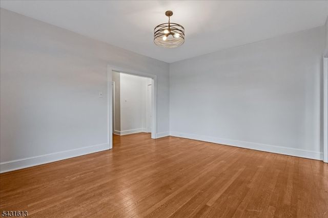 2 Altamont Ct 24, Morristown Town, NJ 07960