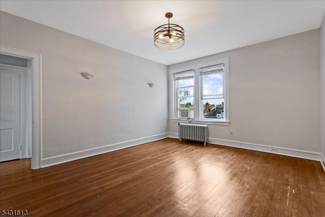 2 Altamont Ct 24, Morristown Town, NJ 07960
