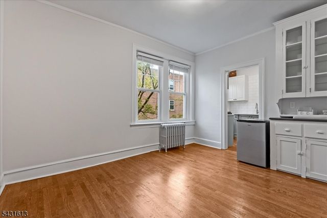 2 Altamont Ct 24, Morristown Town, NJ 07960