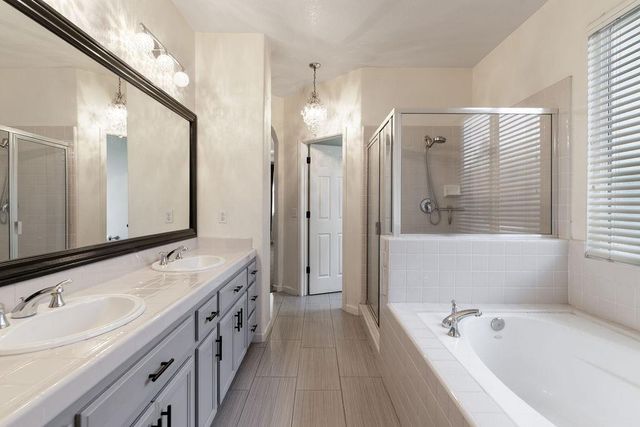 3604 Hillglen Ave, Modesto, CA 95355