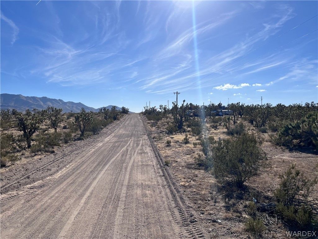 319-08-002 N Laurel Road, Dolan Springs, AZ 86441