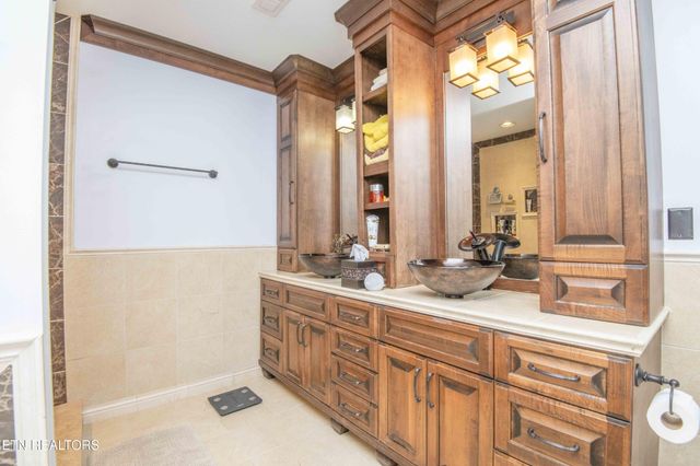 6533 Gentlewinds Drive, Knoxville, TN 37931