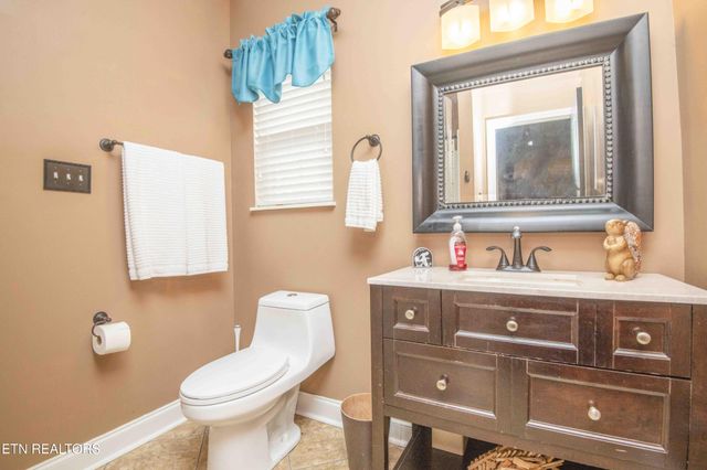6533 Gentlewinds Drive, Knoxville, TN 37931