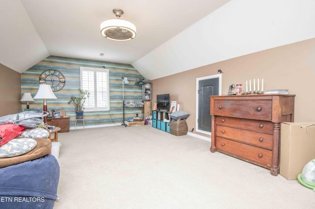 6533 Gentlewinds Drive, Knoxville, TN 37931