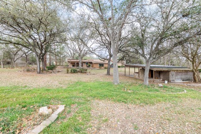 3603 Us Highway 90A E, Gonzales, TX 78629