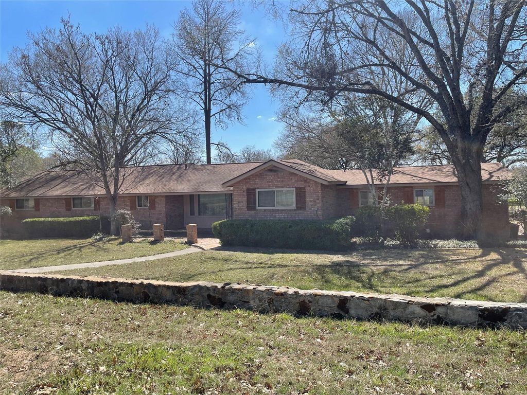 3603 Us Highway 90A E, Gonzales, TX 78629