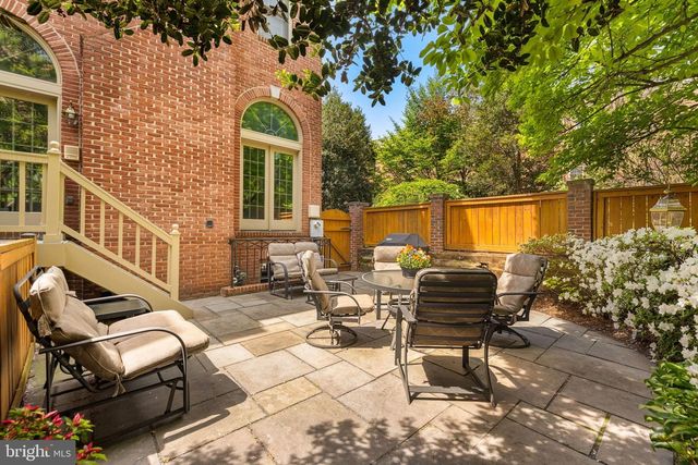 6656 CORNER LN, Mclean, VA 22101