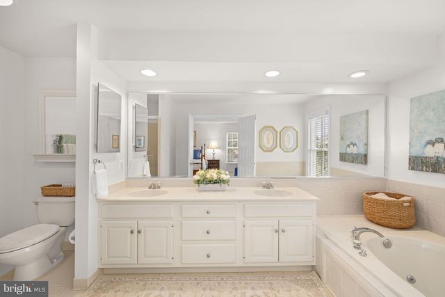 6656 CORNER LN, Mclean, VA 22101