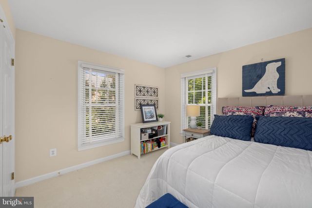 6656 CORNER LN, Mclean, VA 22101