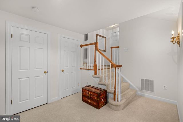 6656 CORNER LN, Mclean, VA 22101