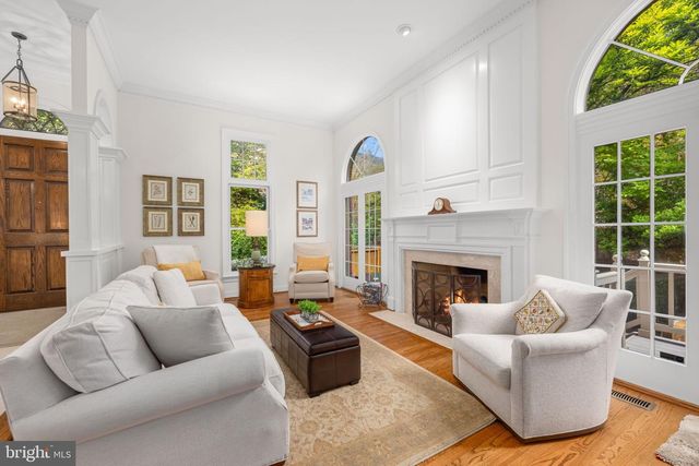6656 CORNER LN, Mclean, VA 22101
