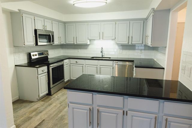 3804 Summer Cloud Drive, Edmond, OK 73013