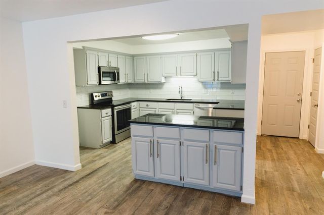 3804 Summer Cloud Drive, Edmond, OK 73013