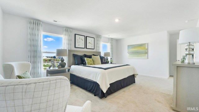 5056 Beechmont Lane, New Haven, IN 46774