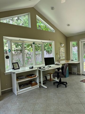 42 Temple Road, Wellesley, MA 02482