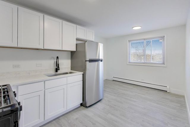10360 Michael Todd Terrace 1S, Glenview, IL 60025
